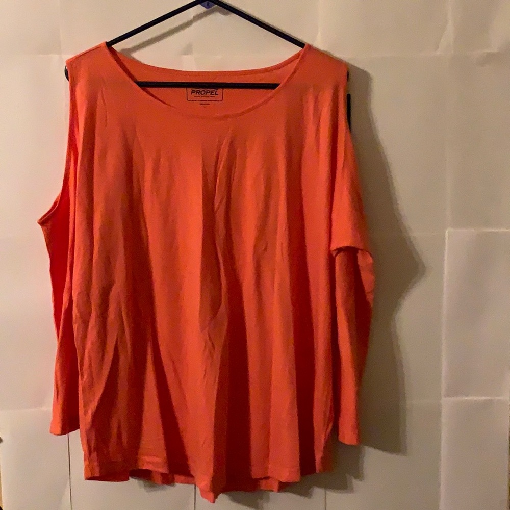 Bass performance cold shoulder long sleeve